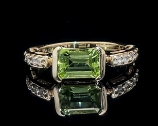Designer "Sonia B" Peridot Solitaire & Diamond East-West Ring in 14k Yellow Gold.