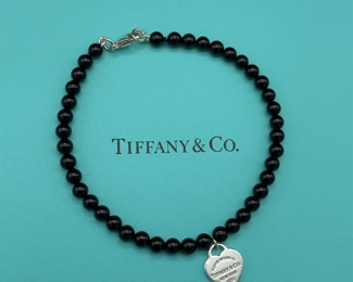 Tiffany & Co. Return to Tiffany Heart Pendant/Charm Black Onyx Beaded Bracelet - 925 Sterling Silver