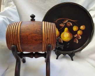 Small Beer Barrel Decor and Hand Painted Nashco Metal Plate