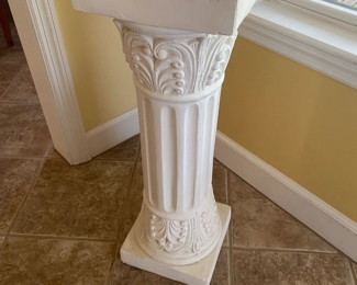 Pedestal Plant Stand $ 42.00