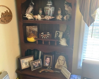 Bookshelf / Drawers $ 128.00