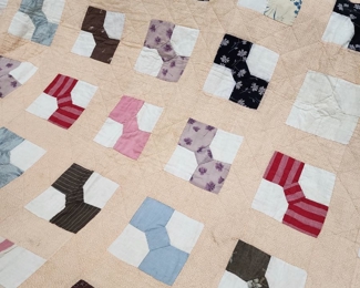 Bow Tie Quilt