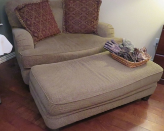 Oversized chair and ottoman
