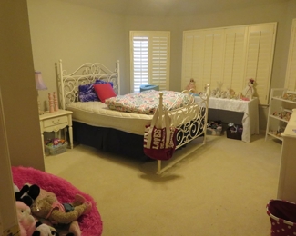 Girl's room furniture