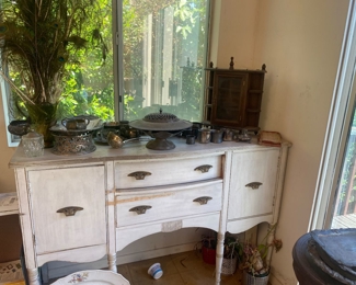 Provincial Sideboard/ Buffet