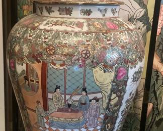 Very large Chinese jar with lid and stand