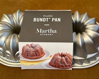 Martha Stewart Bundt Pan