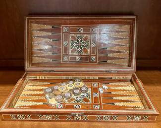 MOP Backgammon Game