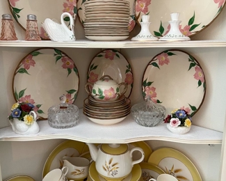 El Rancho "Desert Rose" china, "Autumn Gold" china