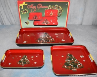 Christmas Lacquer Ware Tray Trio