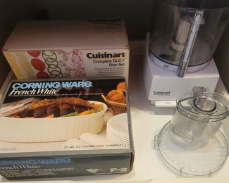 Cusinart Food Processor with Disc set and Corning Ware French White 