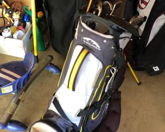 GOLF ITEMS