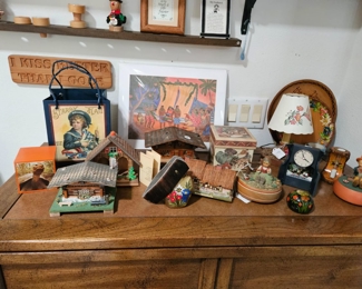 Pauline Ralph hand made music boxes