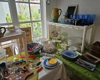 Black and white bowl is Bennington Vermont pottery
Majolica corn pitcher