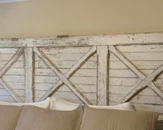 Country-style bed board