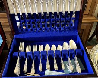 Community Plate "White Orchid" Silverplate Flatware Set