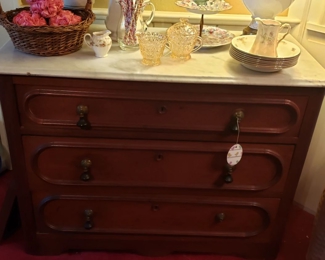 Marble top chest w/3 drawers