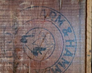 ARM & HAMMER antique box