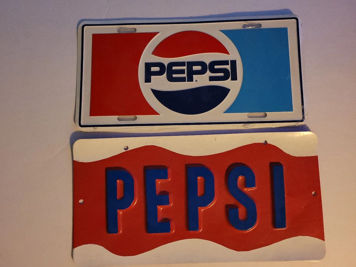 Collectibles You'll Love Online Auction **Shipping... starts on 8/20/2023