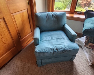bedroom chair new price $25