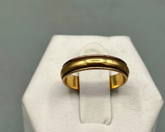 10k Gold Ring
