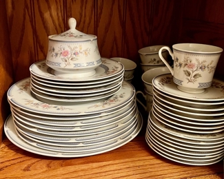 Brookwood Porcelain By Interpace Stratford M1002 Japan
