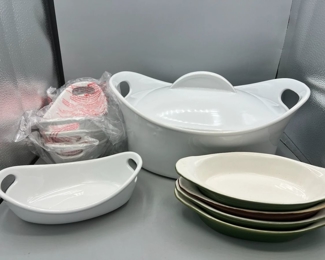 New Rachel Ray Dishes & (4) Ultima Ramekins
