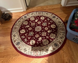 Small round area rug