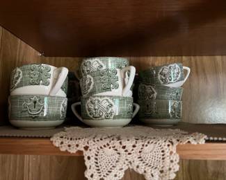 The Old Curiosity Shop dinnerware, Currier & ives