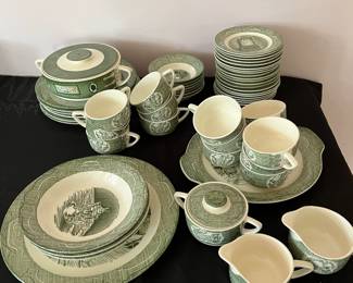 Currier & ives dinnerware