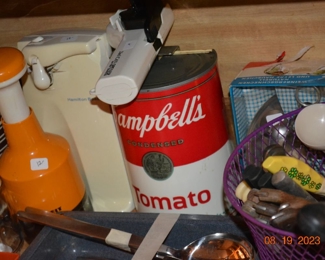 Vintage Campbells electric can opener
