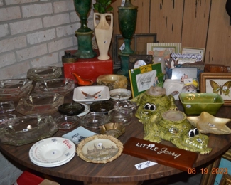 vintage ash trays - advertising