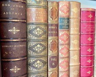 Bring your readers! Shop the library IN PERSON! 