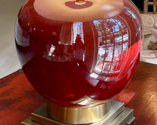 $450 - Crackled cranberry ginger jar lamp with brushed brass accents - 20 x 35. Impressive size, lovley brass base/details. 