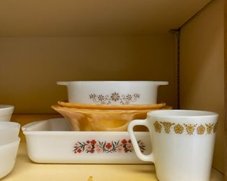 Pyrex Milk Glass "Butterfly Gold" Coffee Mug, Dynaware Pyr-O-Rey Brown Daisy Casserole Dish, Fire King Milk Glass Primrose Baking Dish, 2 Copper Tone Lusterware Bowls