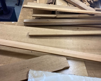 Lumber - Cedar, Fir, Oak, Slabs