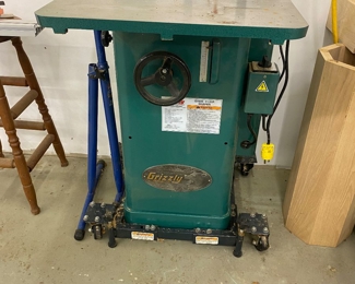 Grizzly G1035 1 ½ H.P. Shaper Router