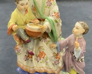 Vintage Meissen Porcelain Chinoiserie Figurine
