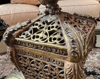 11. Gilt Lidded Box (6" x 6")