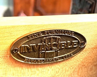 109. Invincible Fine Furniture Carved Dining Table w/ 2-24" leaves (48" x 96") and a set of 8 Chairs - 2 Arm (24" x 24" x 41") 6 Side (24" x 24" x 41") w/ 2-24" leaves