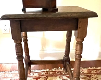 169. Occasional Table (18" x 11" x 23")
