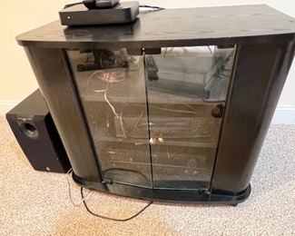 235. TV Cabinet (32" x 19" x 28")