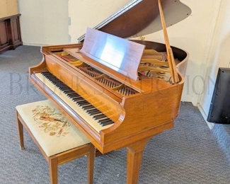 BALDWIN BABY GRAND PIANO
