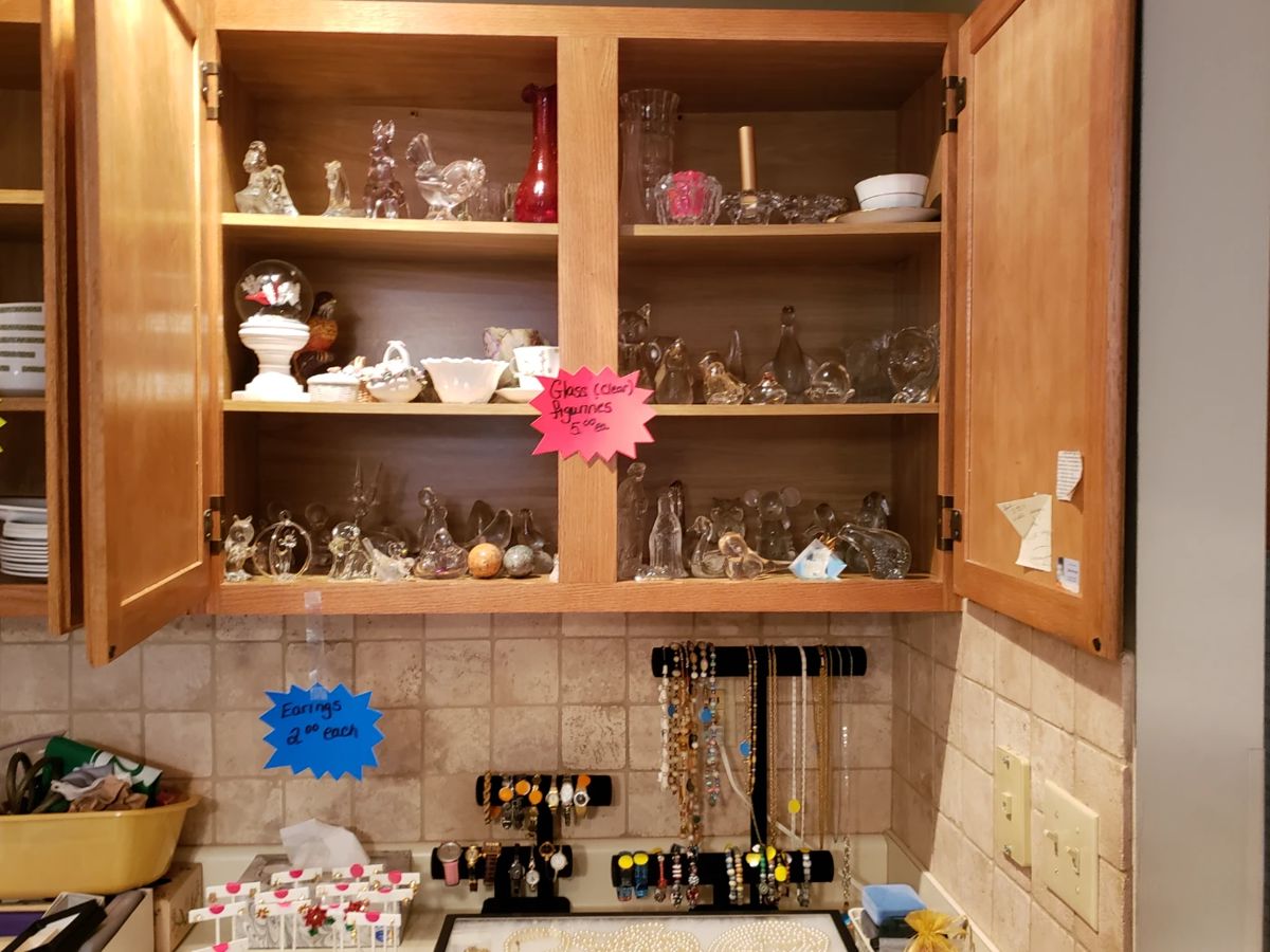 Estate/garage sale in Dayton, OH starts on 8/24/2023