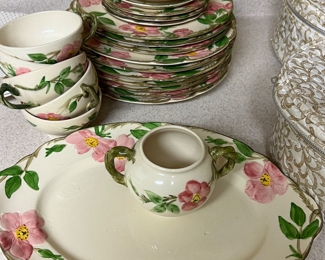 44. Franciscan Desert Rose Dinnerware (20pc)
7 Dinner Plates
5 Teacups & 3 Saucers
3 Salad Plates
3 Bread Plates
1 Platter
1 Sugar Bowl