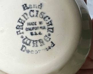 44. Franciscan Desert Rose Dinnerware (20pc)
7 Dinner Plates
5 Teacups & 3 Saucers
3 Salad Plates
3 Bread Plates
1 Platter
1 Sugar Bowl