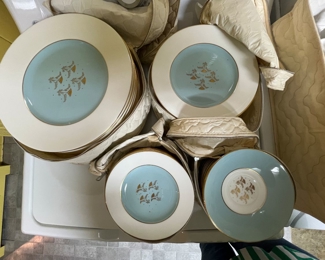 47. Minton Aurora Dinnerware (48pc)
12 Dinner Plates
12 Salad Plates
12 Teacups & 12 Saucers
12 Bread Plates