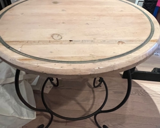 66. Pine Top Accent Table w/ Metal Base (24" x 25")