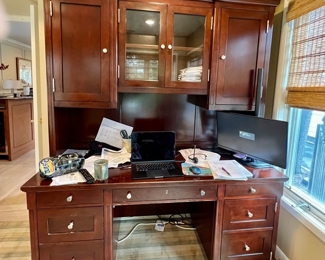 111. Sligh 2pc Desk & Hutch (66" x 25" x 82")