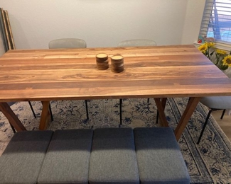 beautiful wood dining table